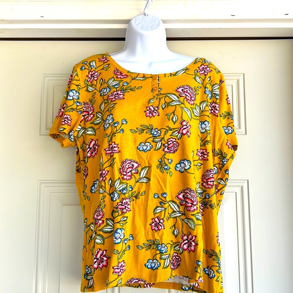 Rebecca Malone top.